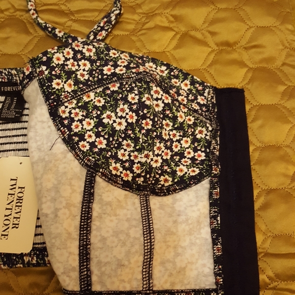 NWT Crop Top🌾 Forever 21🌾size M - Picture 6 of 12